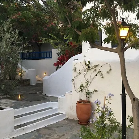 Perseas * Mykonos Town